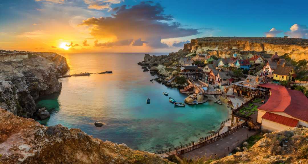 Malta: A Sunlit Immigration Hub for English Speakers, With Caveats